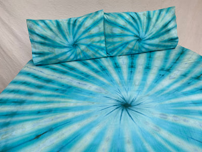 Cool Mint Spiral tie dye Throw Set