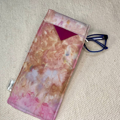 #40 Tie Dye Glasses Case - Shiitake with maroon tab