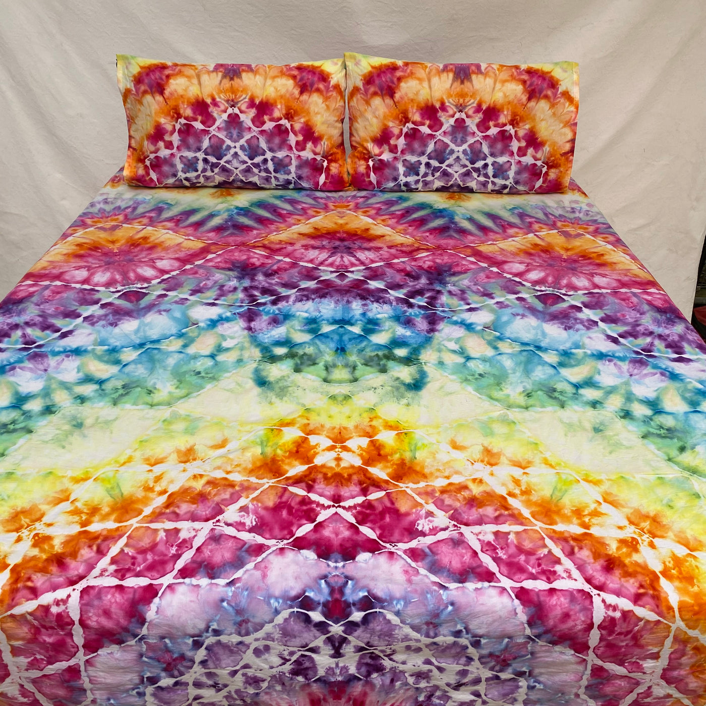 Rainbow Mandala Rising