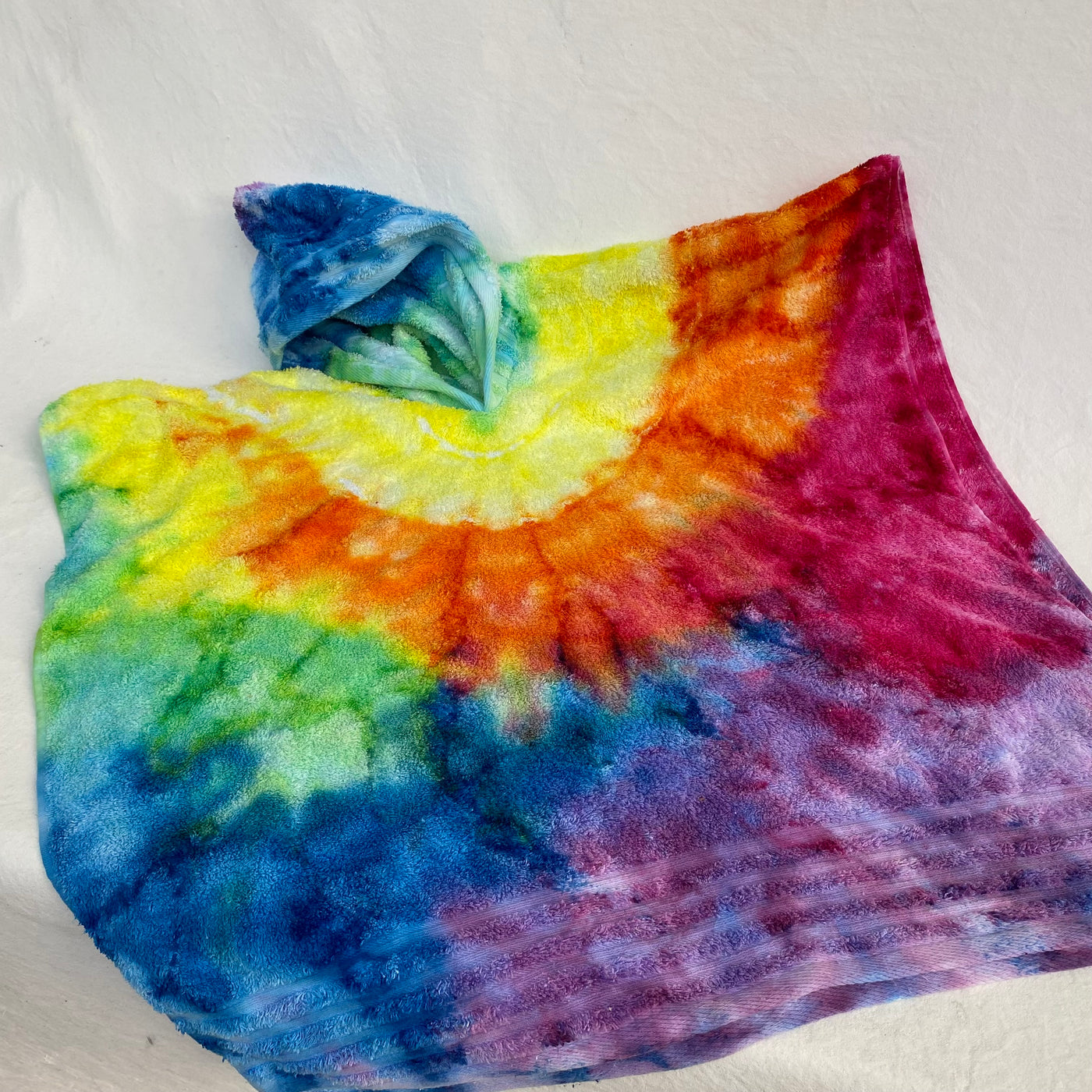 Kids tie dye Hooded beach towel - Lavender rainbow